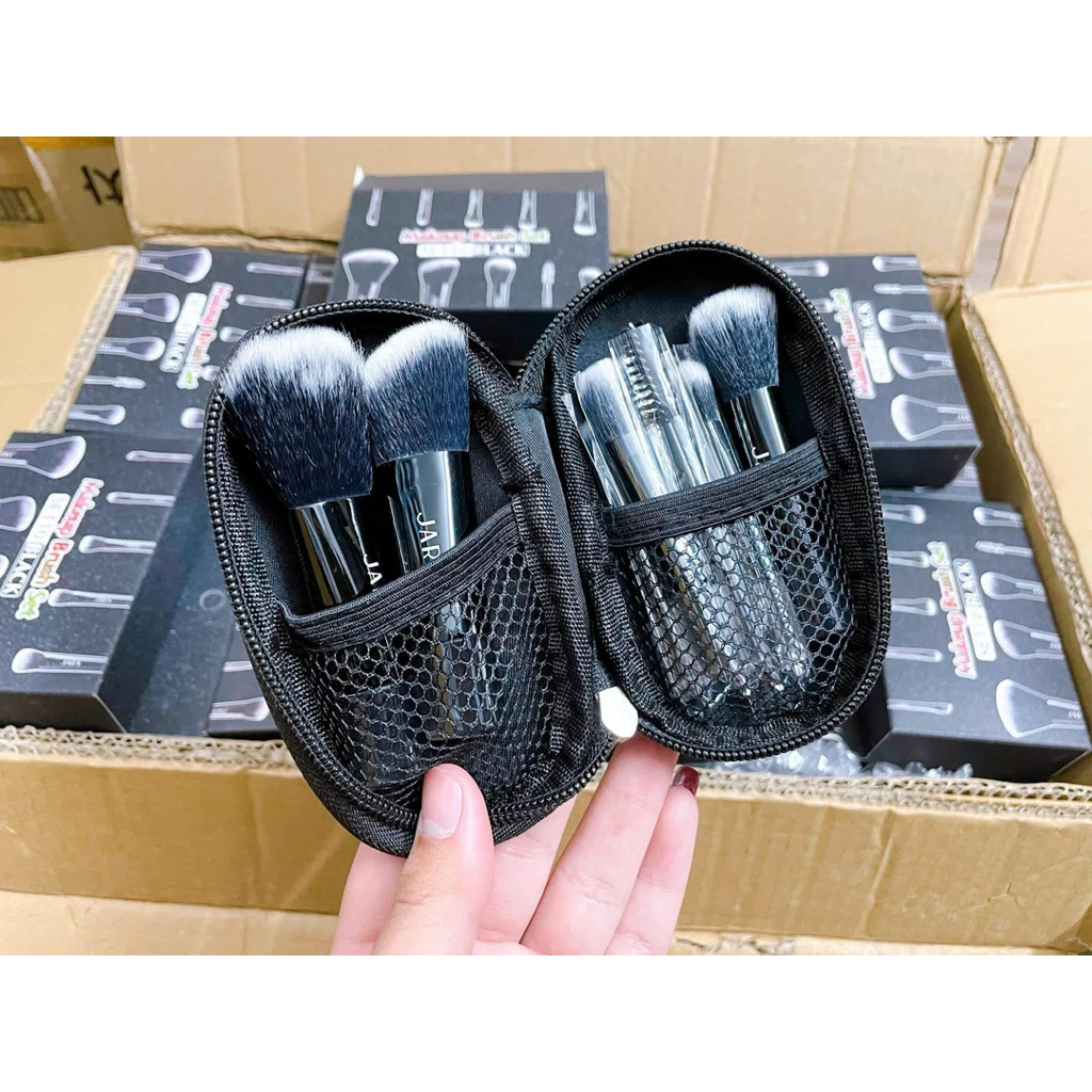 [JARY] Bộ cọ trang điểm Jary Make Up Brush Set 10 Cây Kèm Túi Đựng Da PU Tiện Lợi