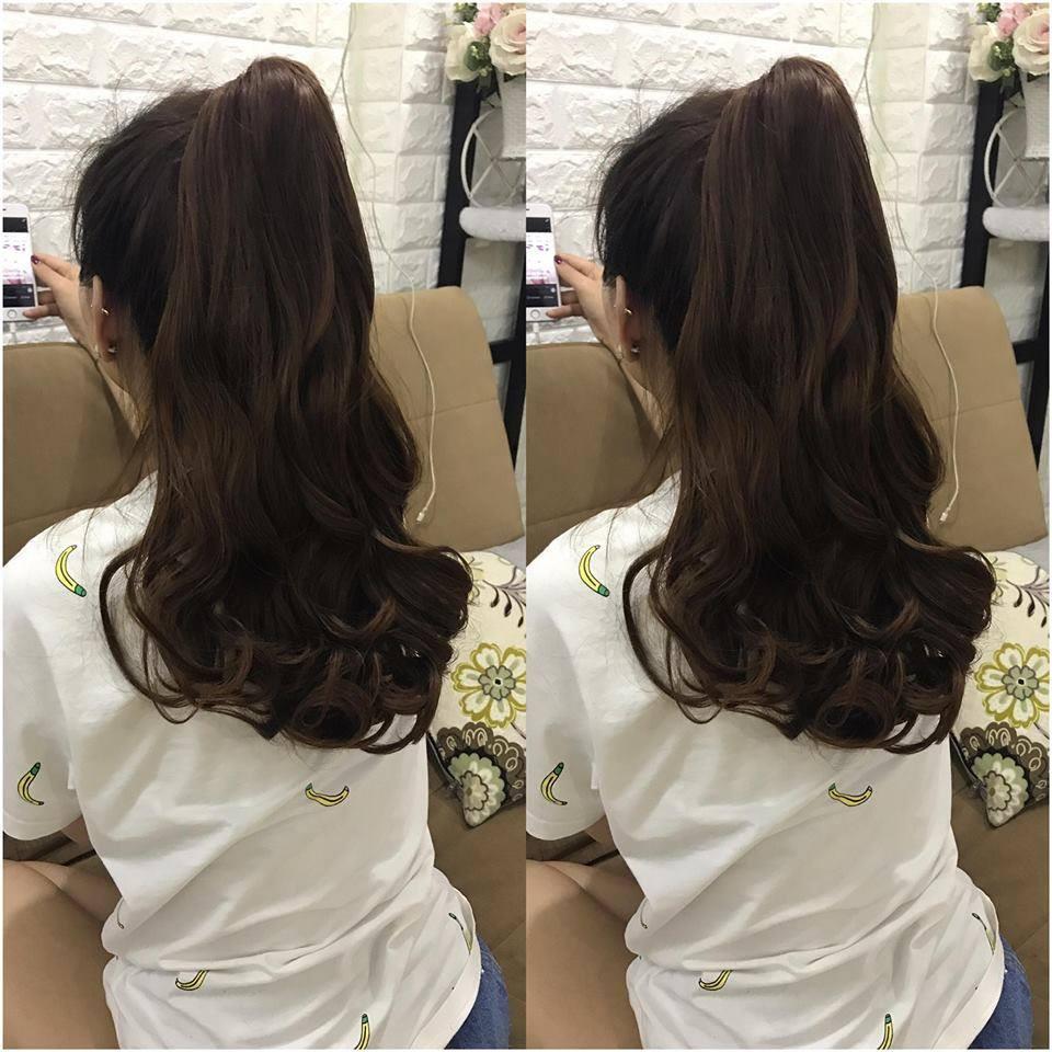 Tóc Giả Ngoạm Xoăn Lửng 40-45Cm Tự Nhiên – Kẹp Ngoạm Nhanh Gọn, Tóc Tơ Cao Cấp Như Thật Dễ Sử Dụng
