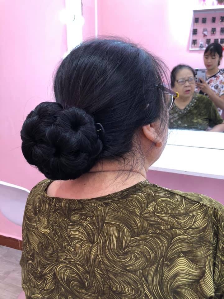 Tóc Giả Búi Hoa Dạng Kẹp Siêu Đẹp – Búi Tóc Giả Tơ Mềm Tự Nhiên, Dễ Dùng, Gọn Nhẹ, 5 Màu Hot