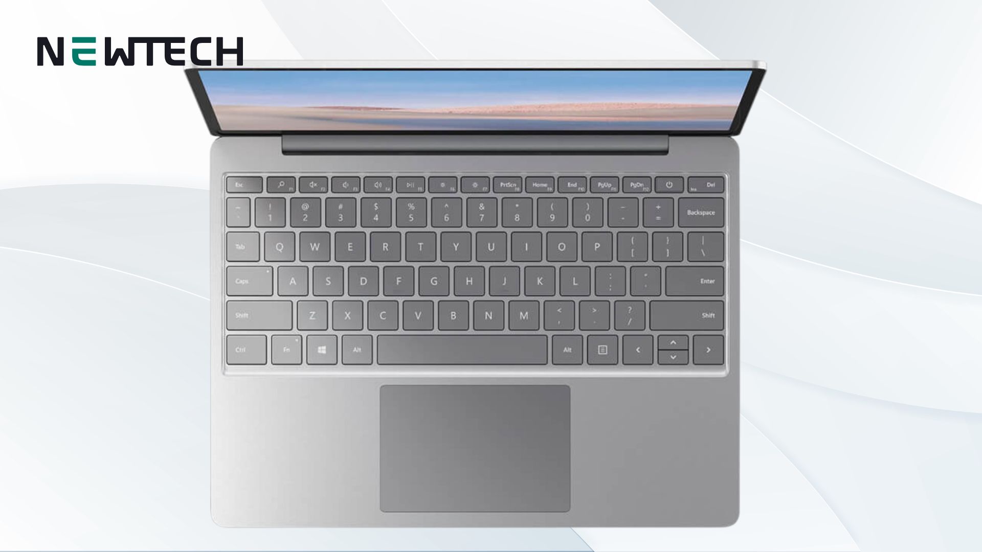 Bàn phím có độ nảy tốt và touchpad nhạy bén