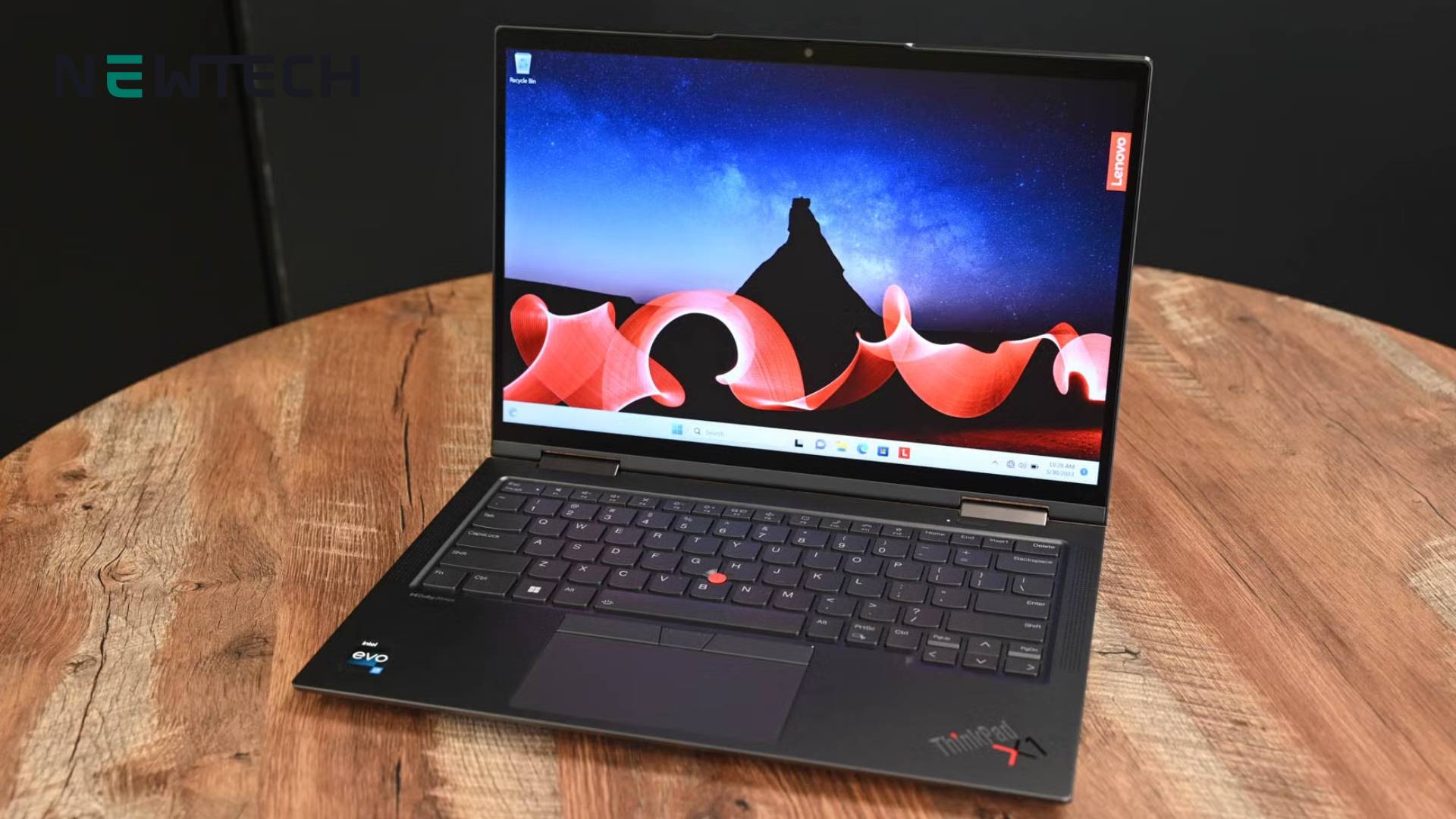 ThinkPad X1 Yoga Gen 8 ra mắt năm 2023