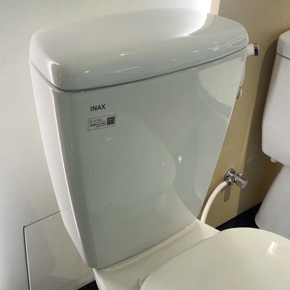 Bồn cầu 2 khối INAX C-117VA (C117VA) xả gạt nắp thường