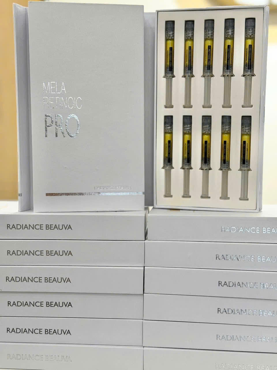 Radiance Beauva Mela Retinoin Pro Peel Trắng Da - Vàng (Cty) Ống Lẻ