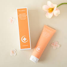 Pharmaform Kem Body Smoothing Intense Moisture Body Lotion 150Ml - Cam (Cty)