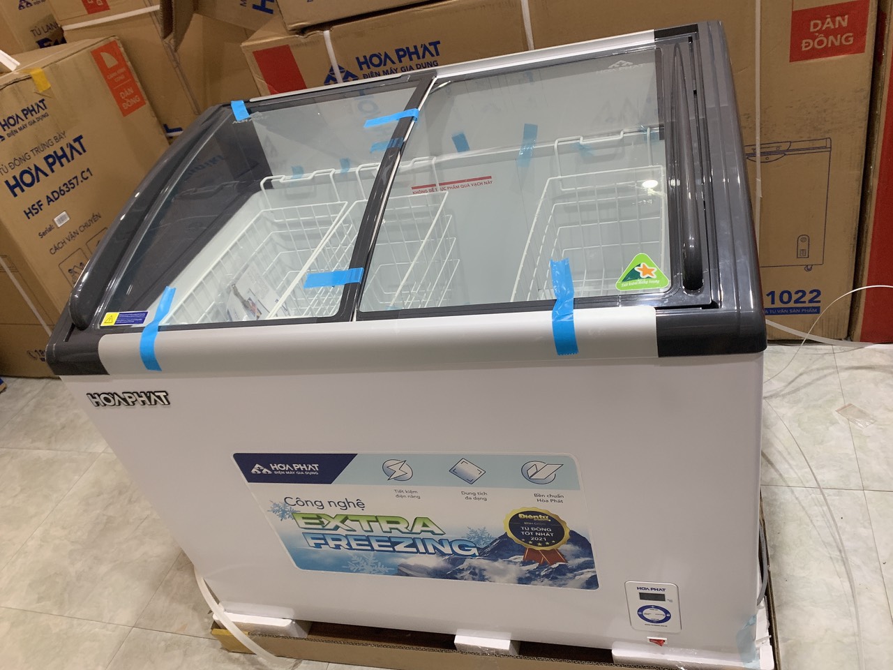 Tủ đông trưng bày Hòa Phát HSF AD6280.C1 280 lít DÀN ĐỒNG
