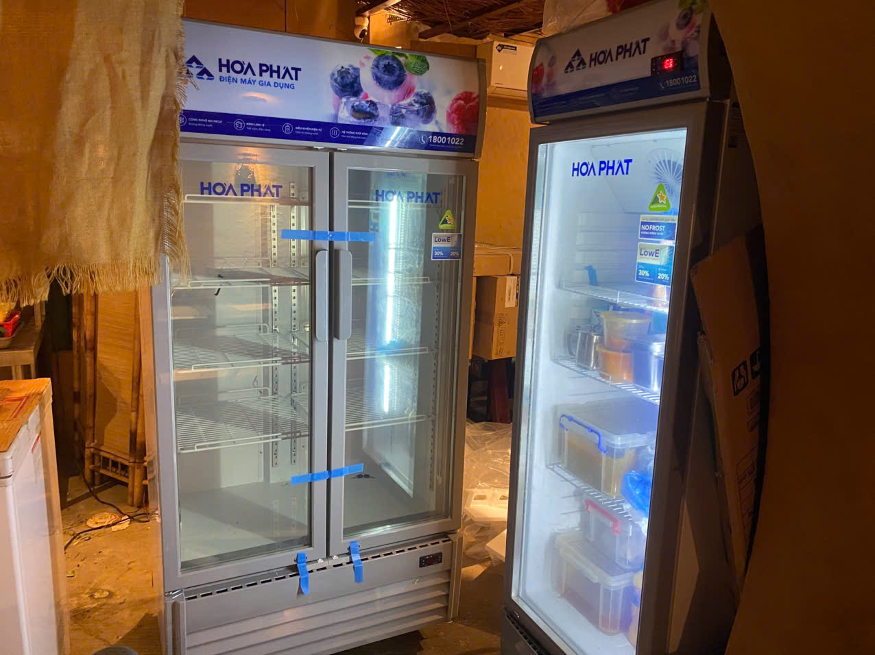 Tủ mát trưng bày Hòa Phát HSR D6526 526 lít DÀN ĐỒNG