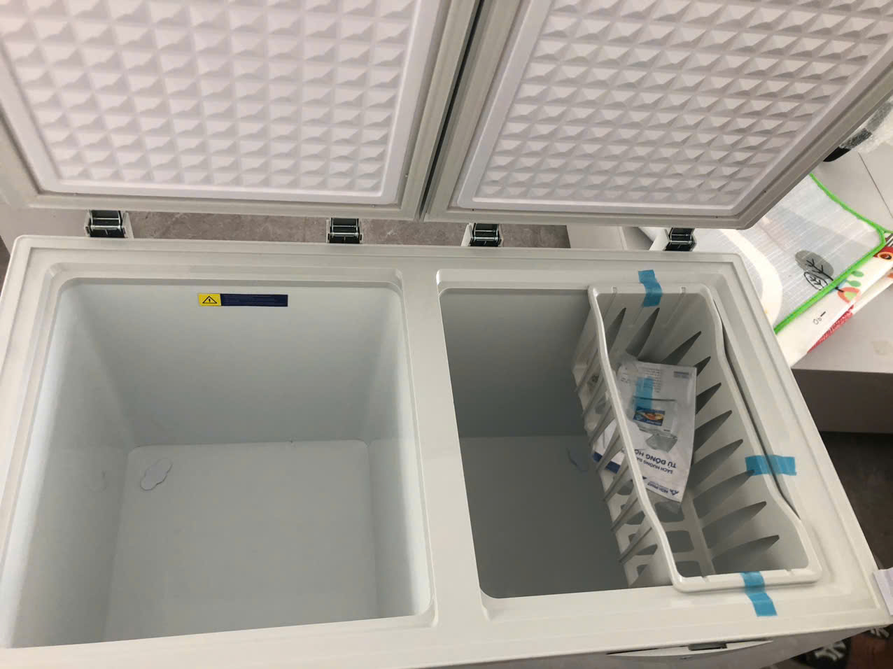 Tủ đông + mát Hòa Phát HPF BD6205 205 lít DÀN ĐỒNG