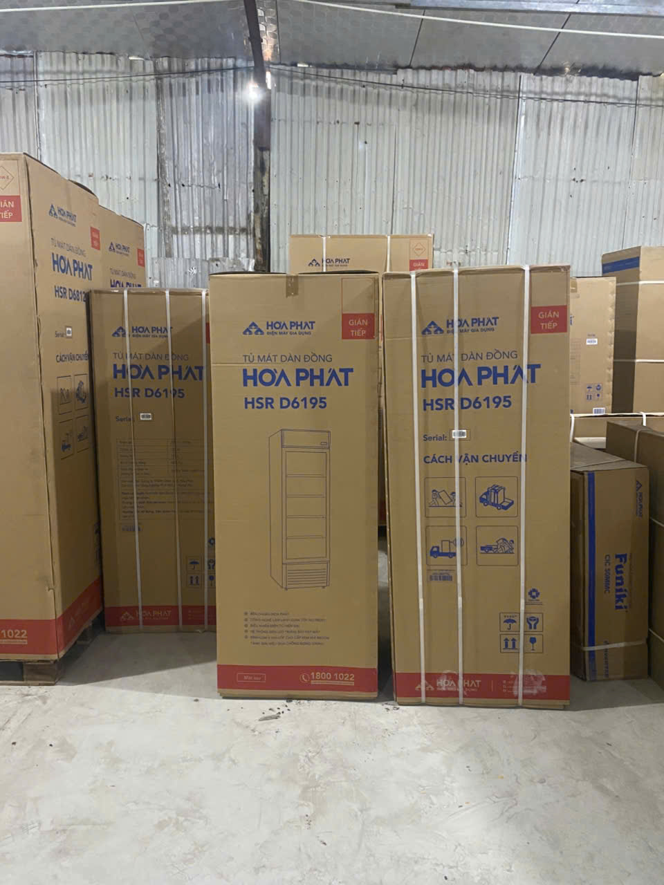 Tủ mát Hòa Phát HSR D6195 195 lít DÀN ĐỒNG