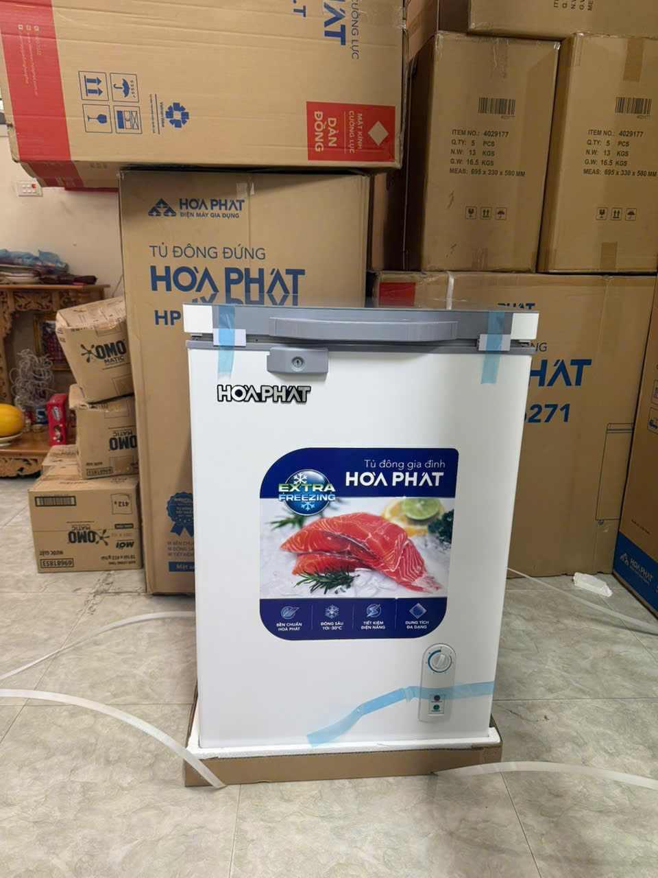 Tủ đông cánh kính Hòa Phát HPF AD6107.T1 107 lít DÀN ĐỒNG