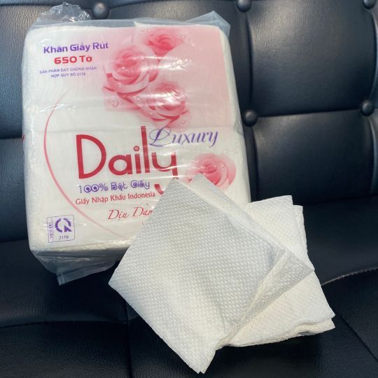 Khăn Giấy Daily Tiện Lợi Bịch 222g- giấy rút - giấy ăn giá rẻ - giấy ăn cân - giấy ăn nhà hàng