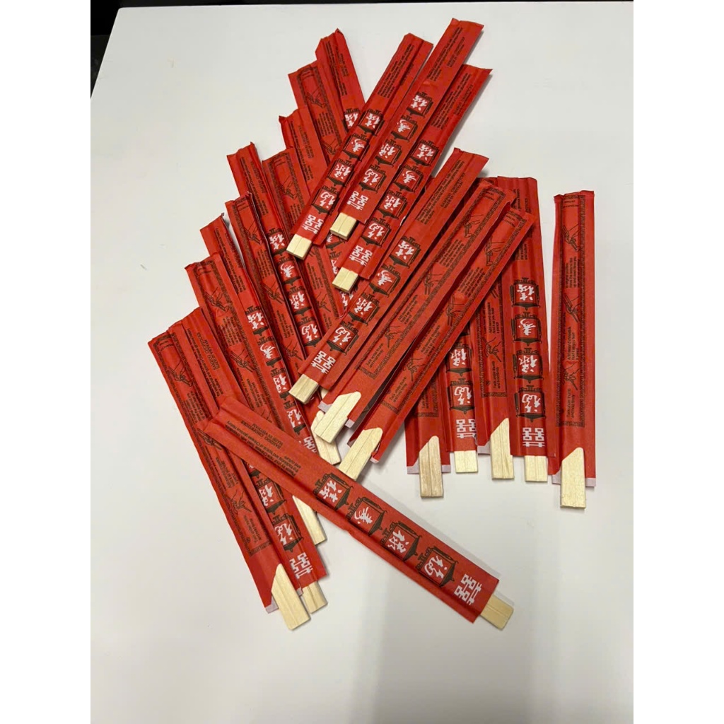 1000 đôi đũa gỗ tách bao đỏ xuất Nhật dùng 1 lần