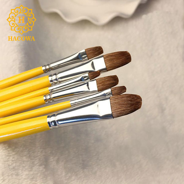 Bộ bút cán vàng đầu bằng