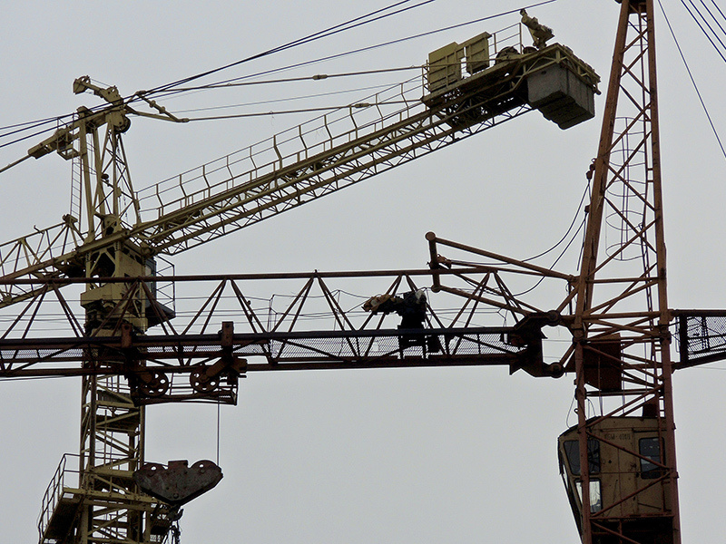 Construction project completion date publicity