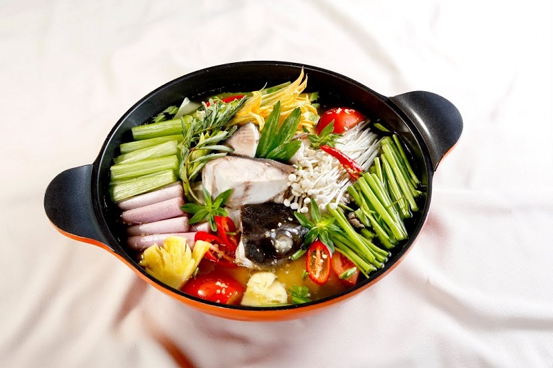 Học cách nấu lẩu cá bớp béo ngậy, không tanh