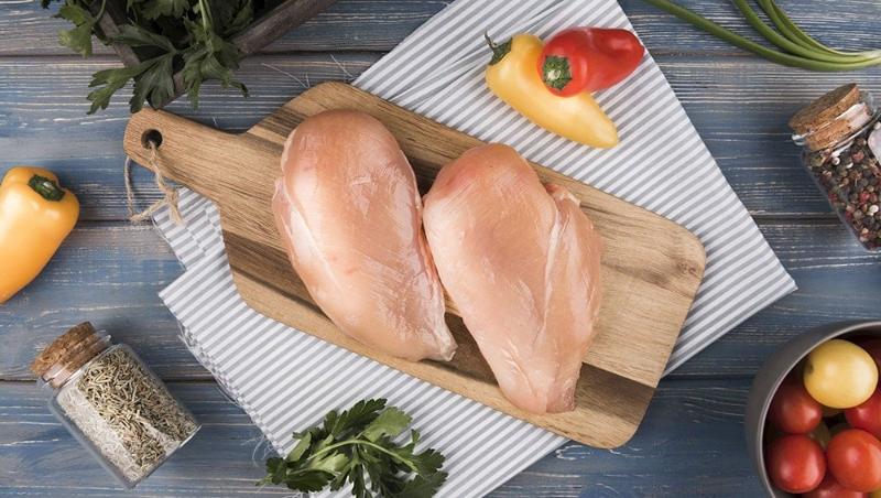 Thịt gà nấu gì ngon?