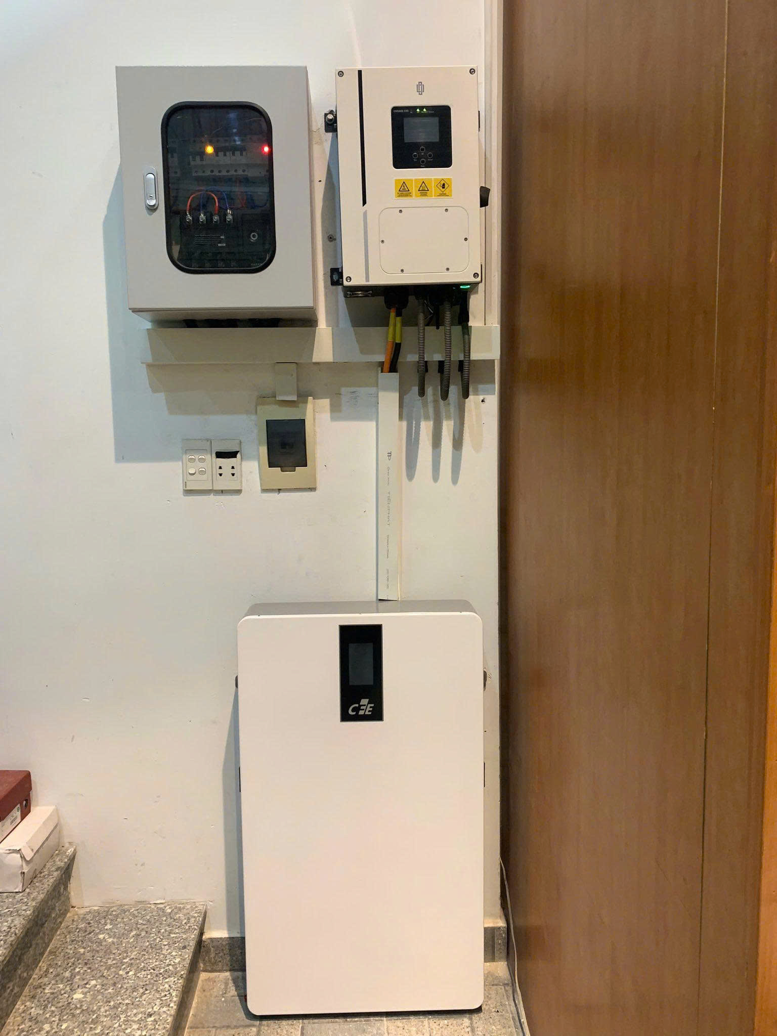 Inverter Hybrid Chisage 6.6kW 1 Pha Eris-6.6G1-LE