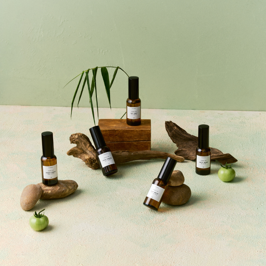 AURA GIFT SET - Bộ quà tặng thẻ thơm và xịt thơm cao cấp