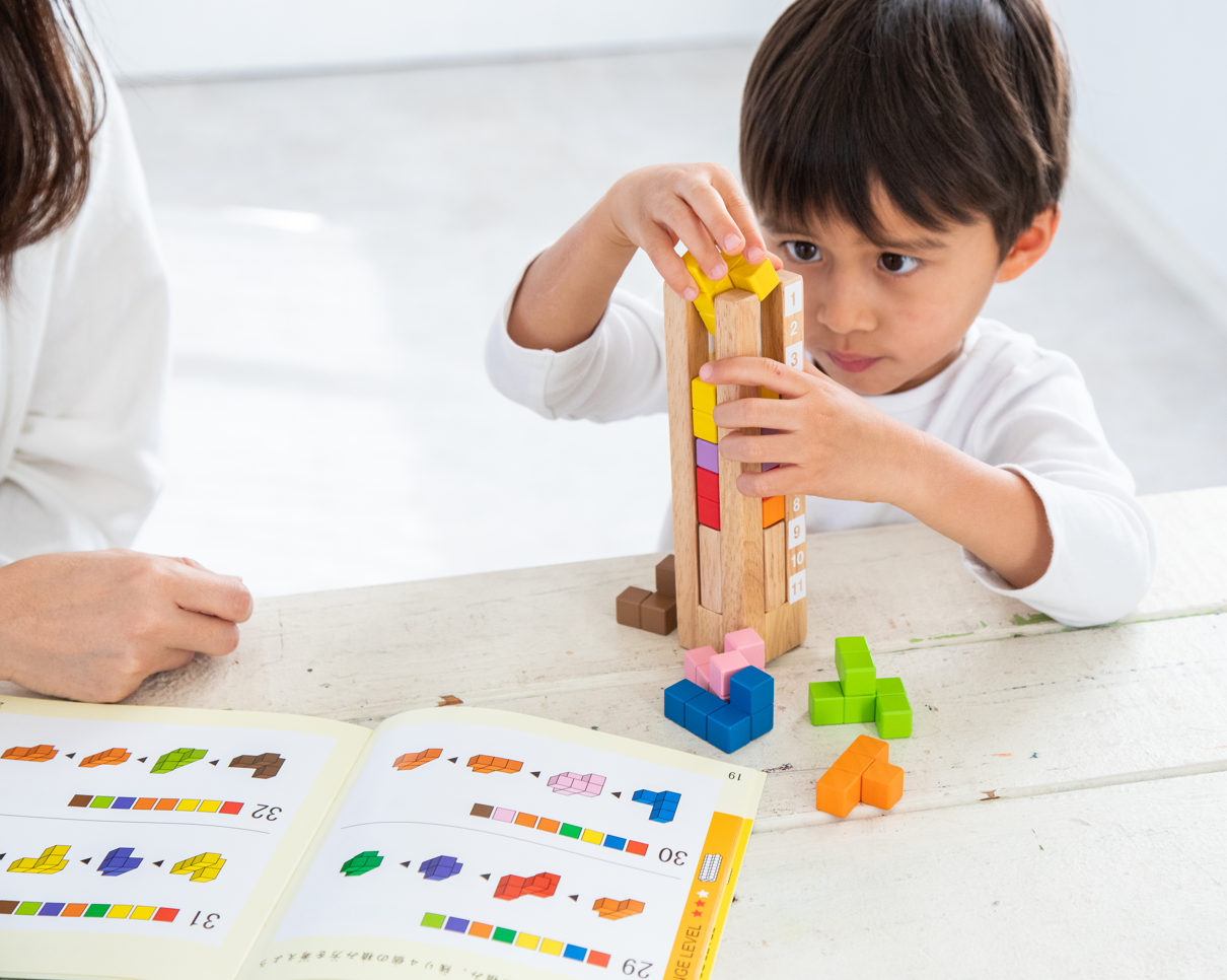 Triết lý nuôi dạy con kiểu Nhật:  KHÔNG CẦN NHIỀU - CHỈ CẦN ĐỦ VÀ ĐÚNG