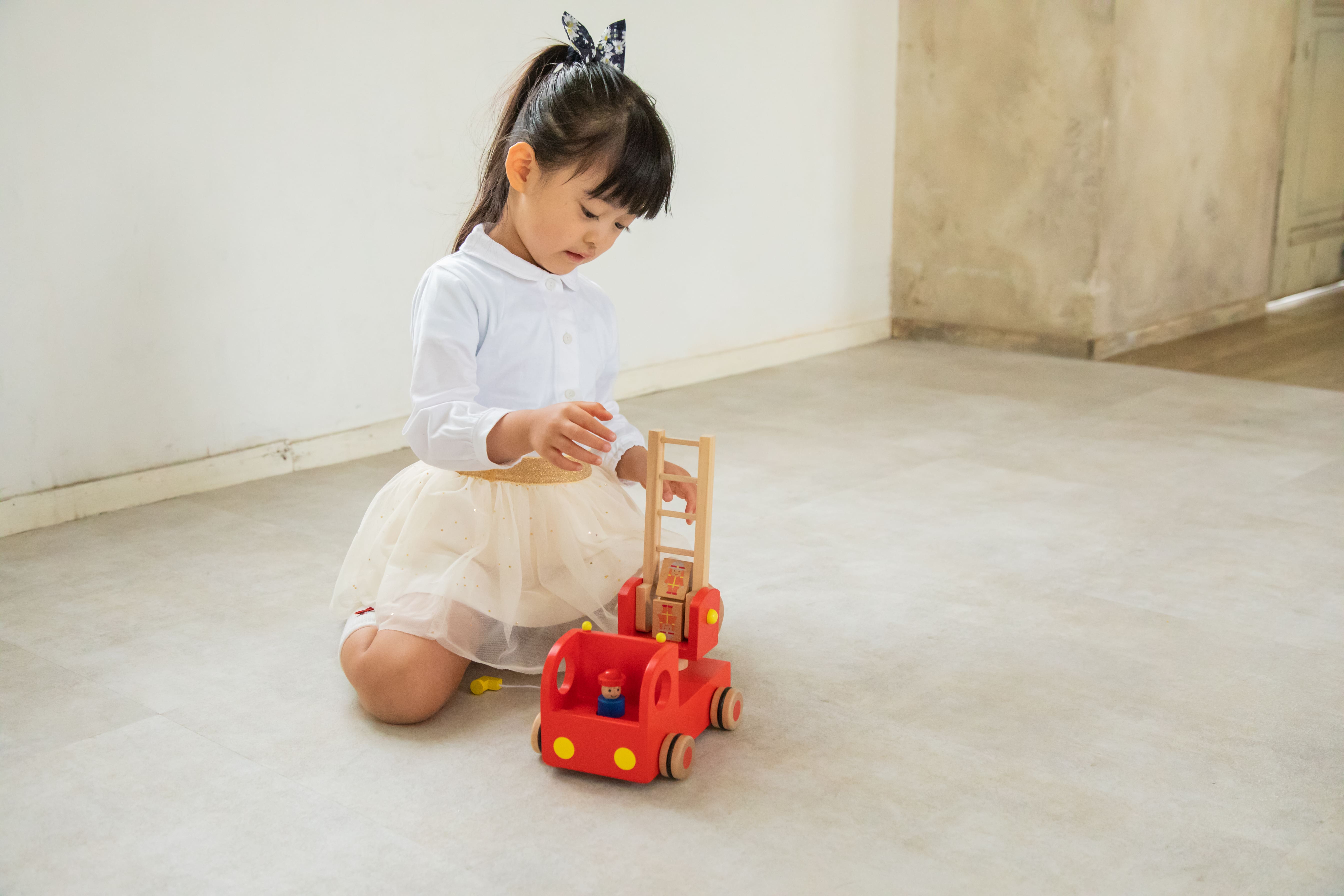 Xe cứu hỏa bằng gỗ