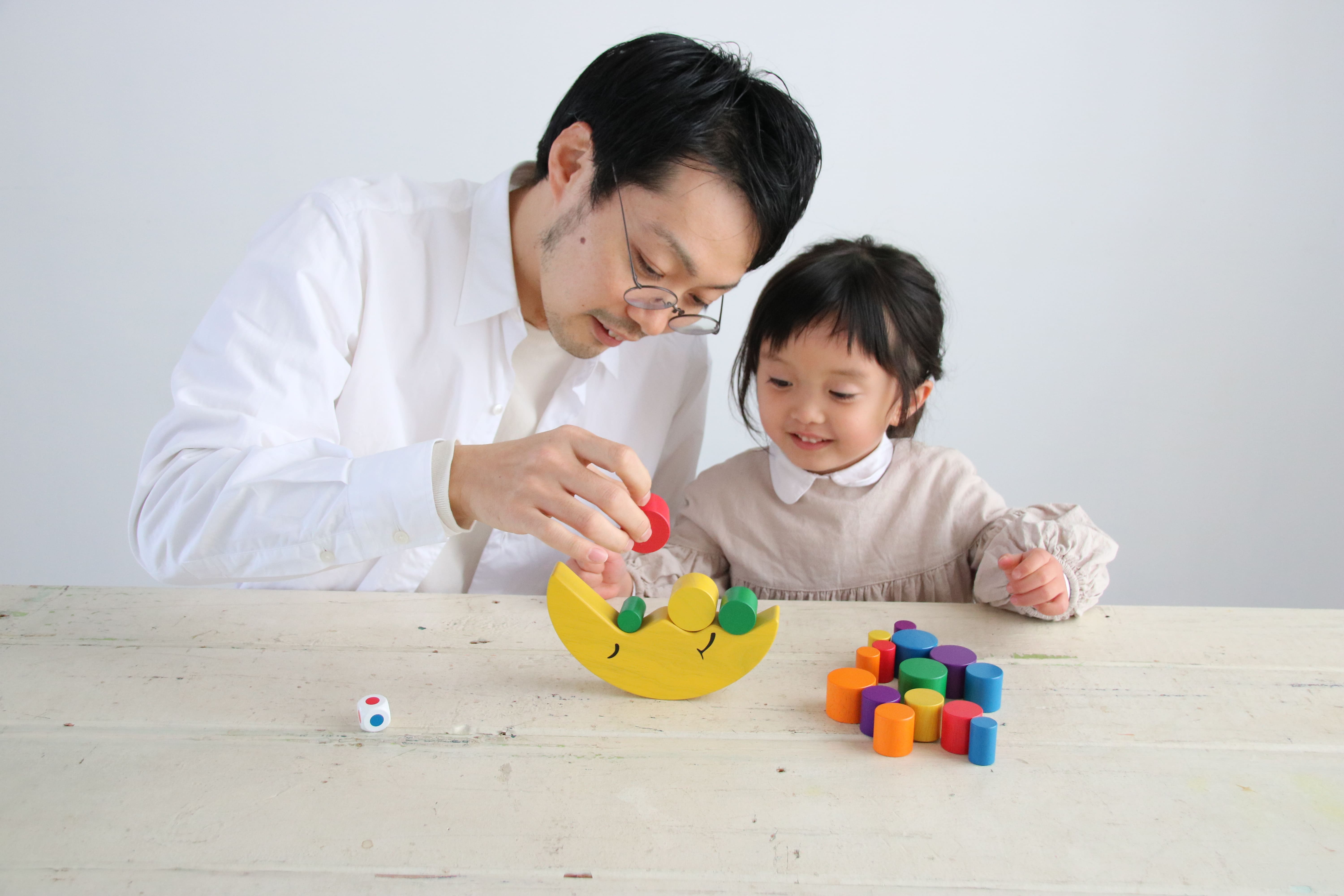 Cho thuê set Mặt trăng thăng bằng