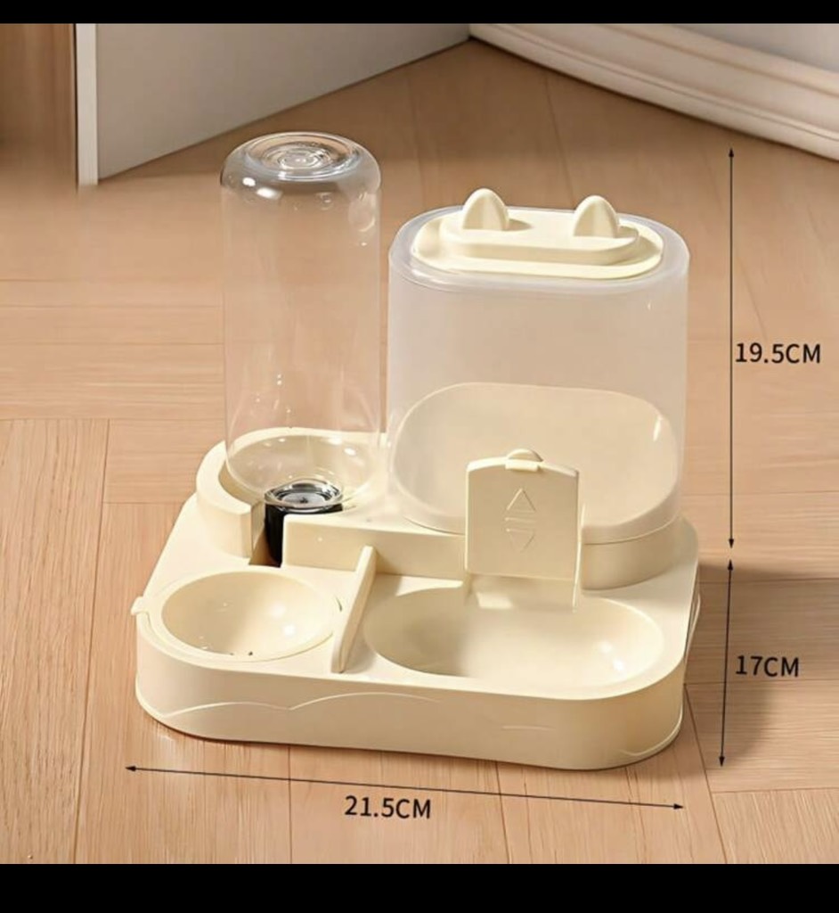 Bộ bình nước và khay hạt tự động hình con mèo vàng