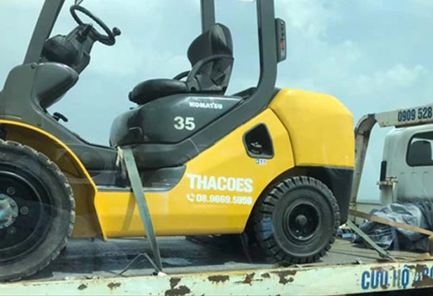 Ảnh BÀN GIAO XE NÂNG KOMATSU FD35AT-17 CHO KHÁCH HẢI DƯƠNG