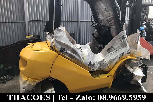 DỊCH VỤ SƠN LẠI XE NÂNG HÀNG