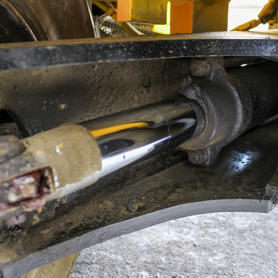 Xe nâng dầu Komatsu Nhật Bãi 3 Tấn FD30C-16 Gật gù lốp kép