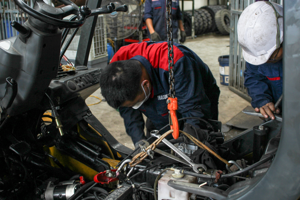 DỊCH VỤ SỬA CHỮA XE NÂNG KOMATSU, TOYOTA, TCM, ... - BÀN GIAO XE TRONG NGÀY