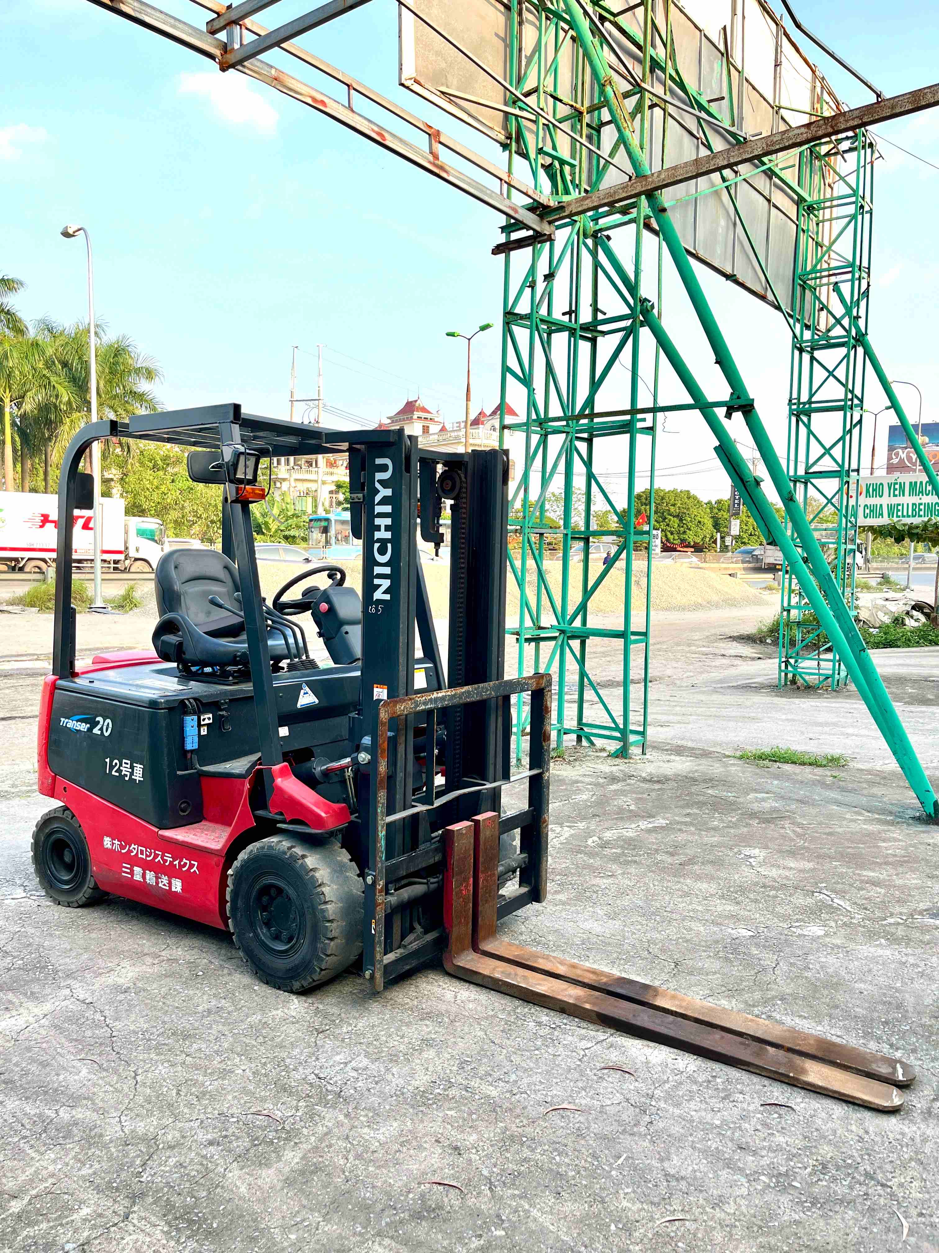 XE NÂNG ĐIỆN NGỒI LÁI NICHIYU 2 Tấn FB20PN-77B-300AE (2015)