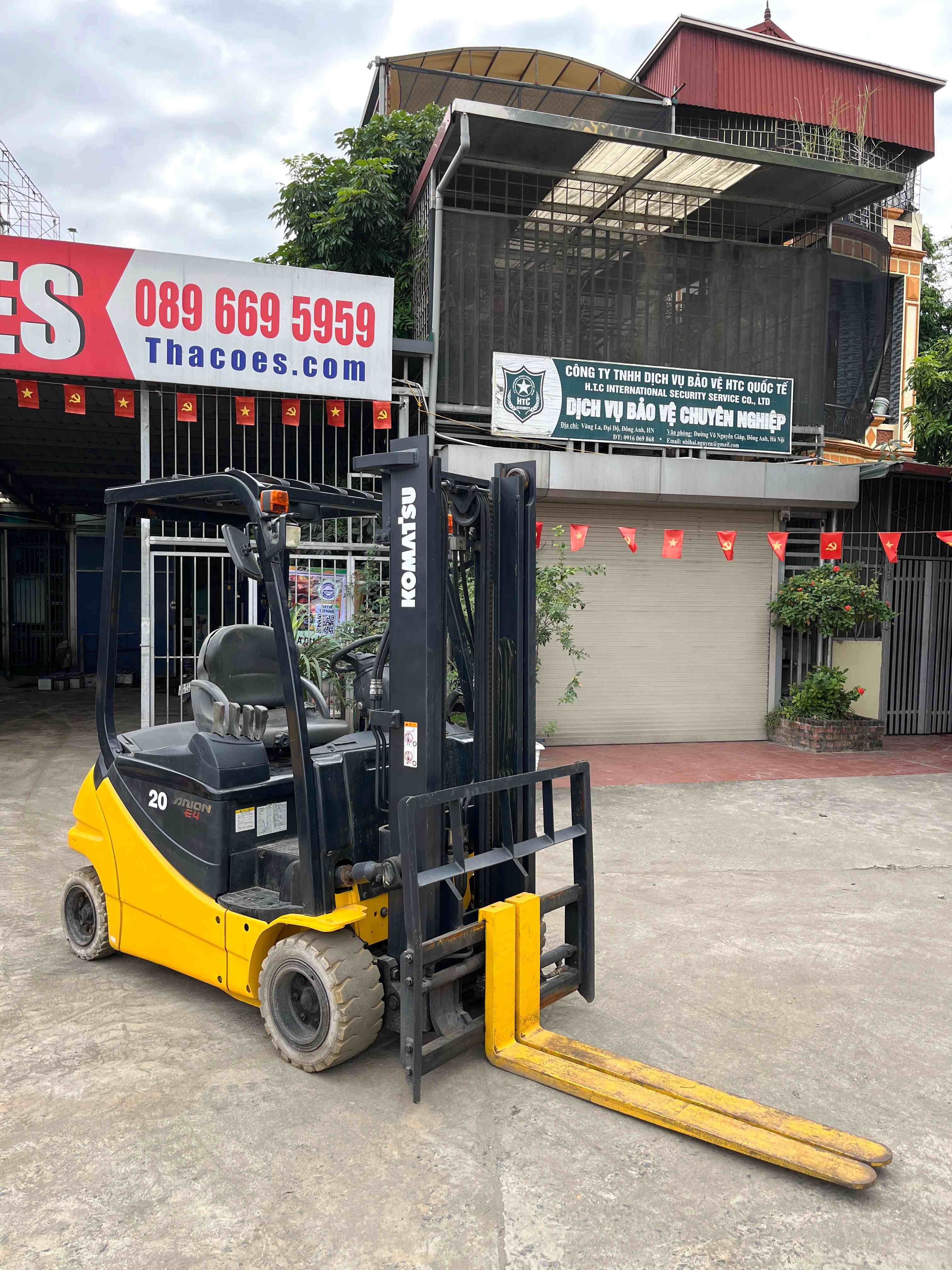 XE NÂNG ĐIỆN NGỒI LÁI KOMATSU 2 Tấn FB20-12A (2007)