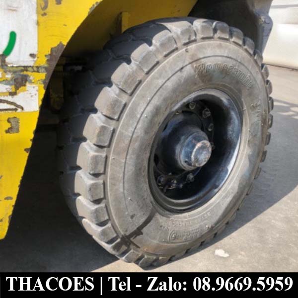 Xe nâng dầu Komatsu 2,5 tấn rẻ đẹp