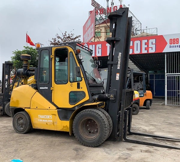 Xe nâng dầu Komatsu Nhật Bãi 4,5 Tấn FD45-10