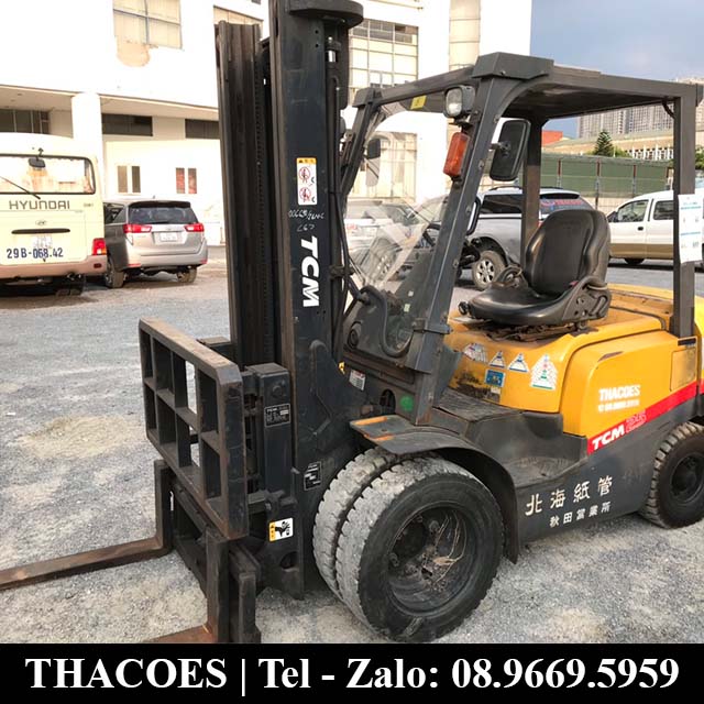 Xe nâng dầu TCM 2.5 tấn Nhật Cũ
