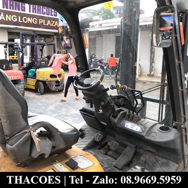 Xe nâng dầu TCM 2.5 tấn Nhật Cũ