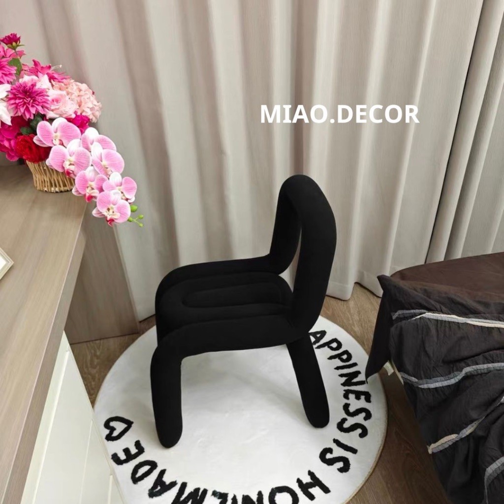 Ghế Bold Chair Để Bàn Trang Điểm Bàn Ăn , lạ mắt phong cách tối giản hiện đại nhiều màu sắcsc ĂN
