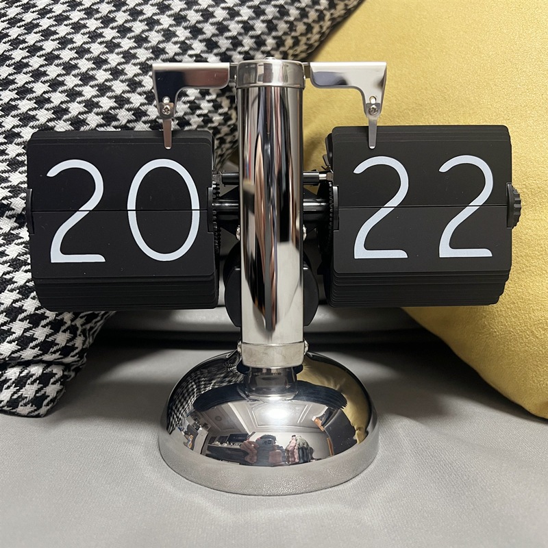 ĐỒNG HỒ LẬT SỐ RETRO – DECOR CỰC CHẤT