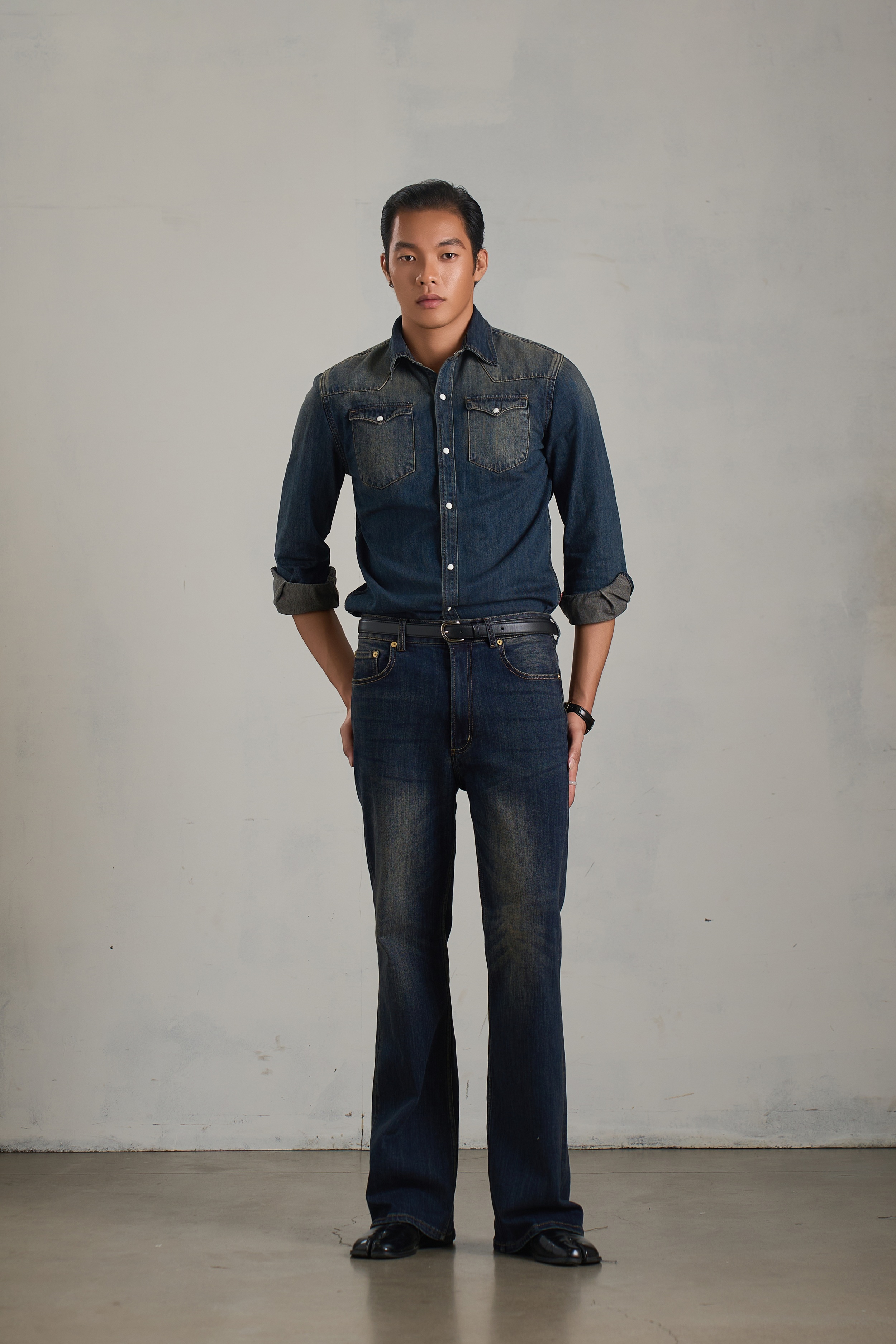QUẦN JEAN FORM FLARE