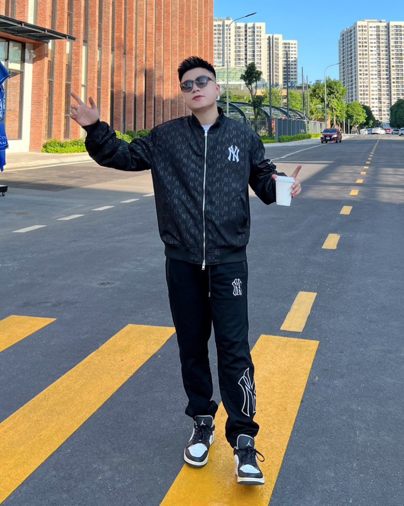 Bomber MLB full hoạ tiết