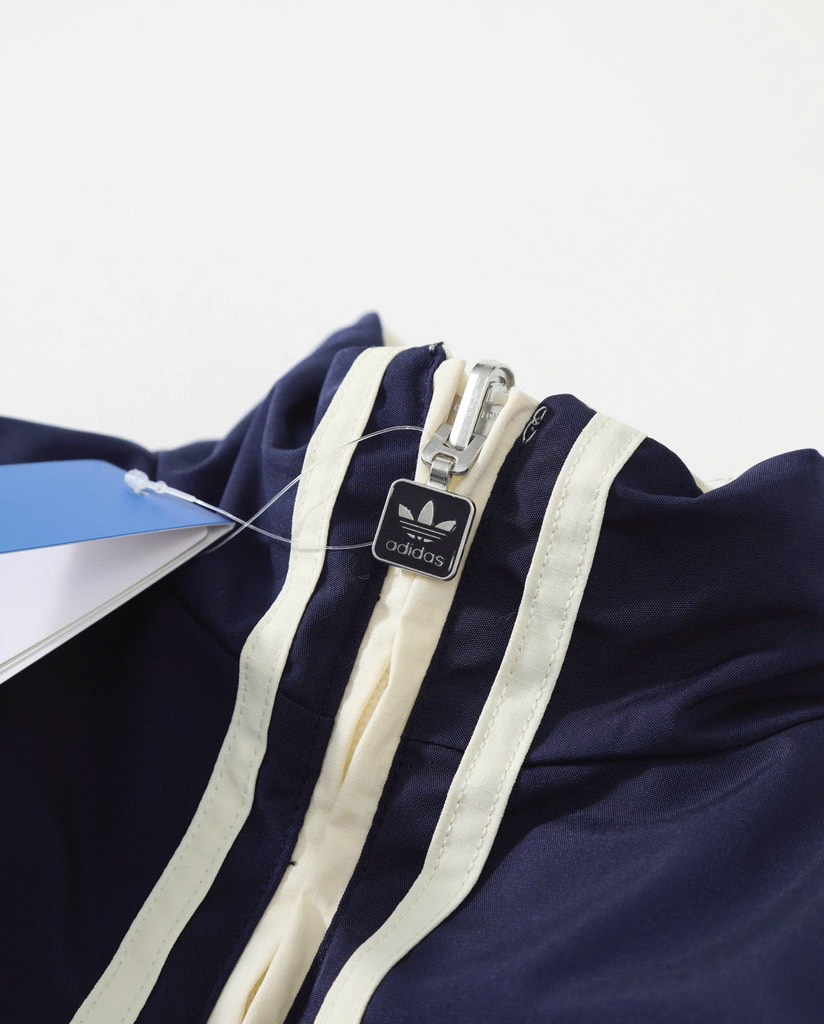 Bomber adidas 2 mặt