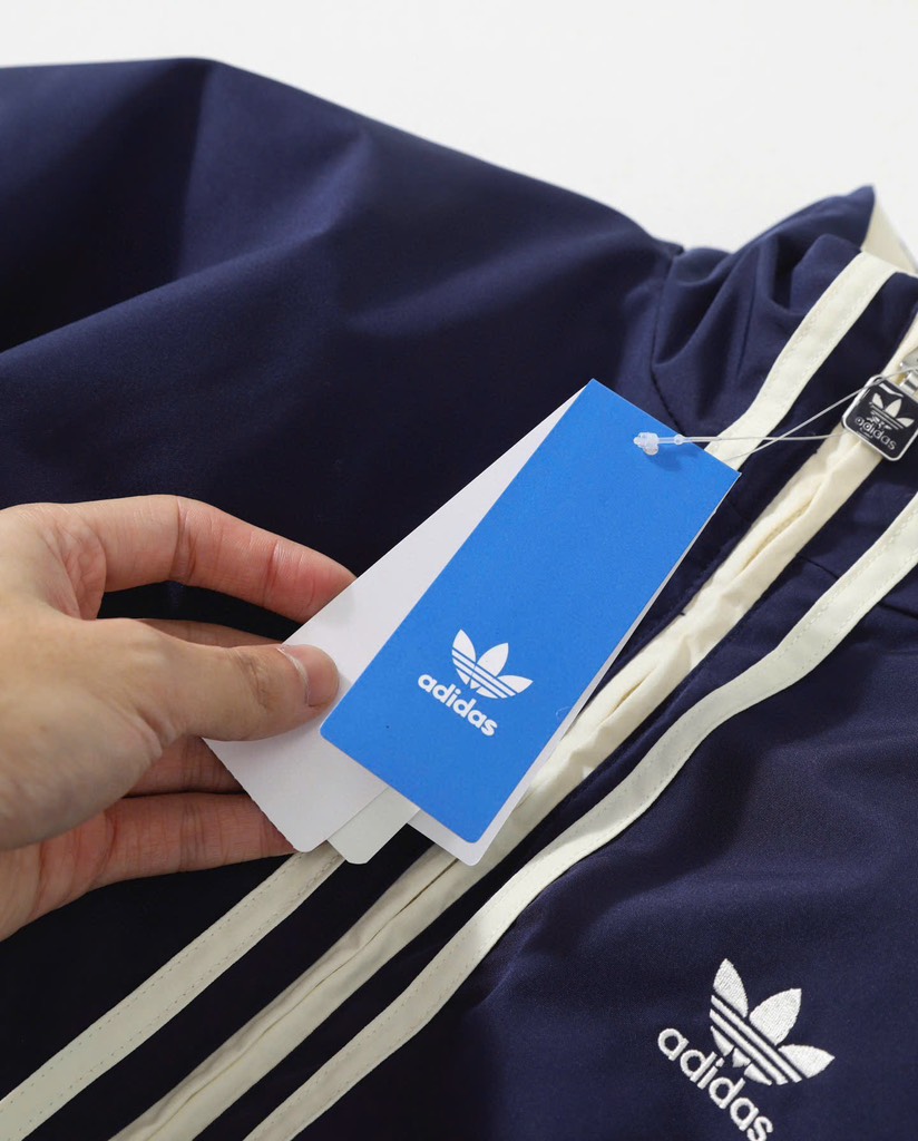 Bomber adidas 2 mặt