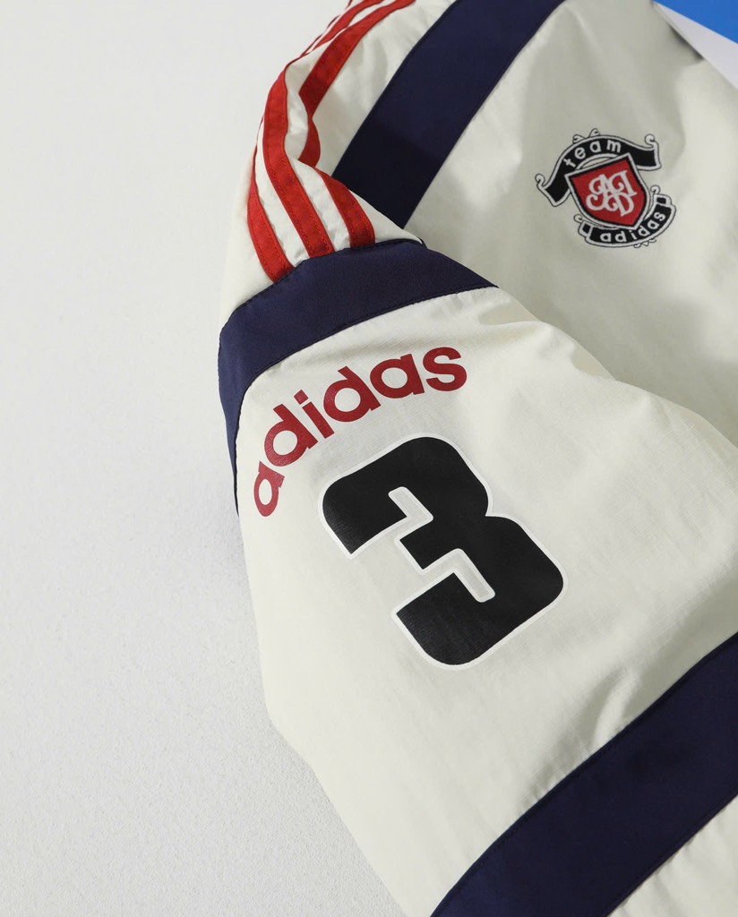 Bomber adidas 2 mặt