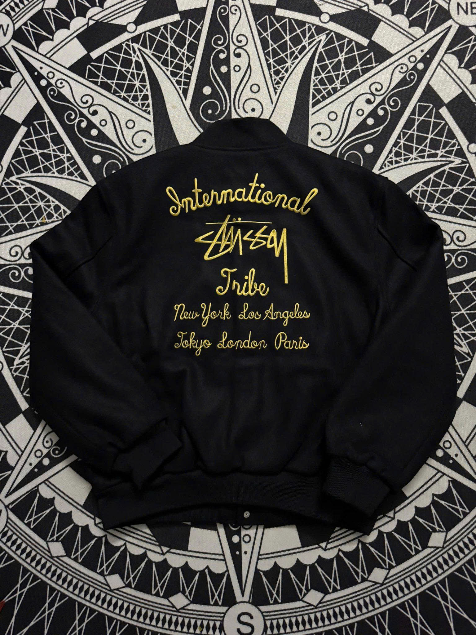 Varsity Stussy lót gió tribe