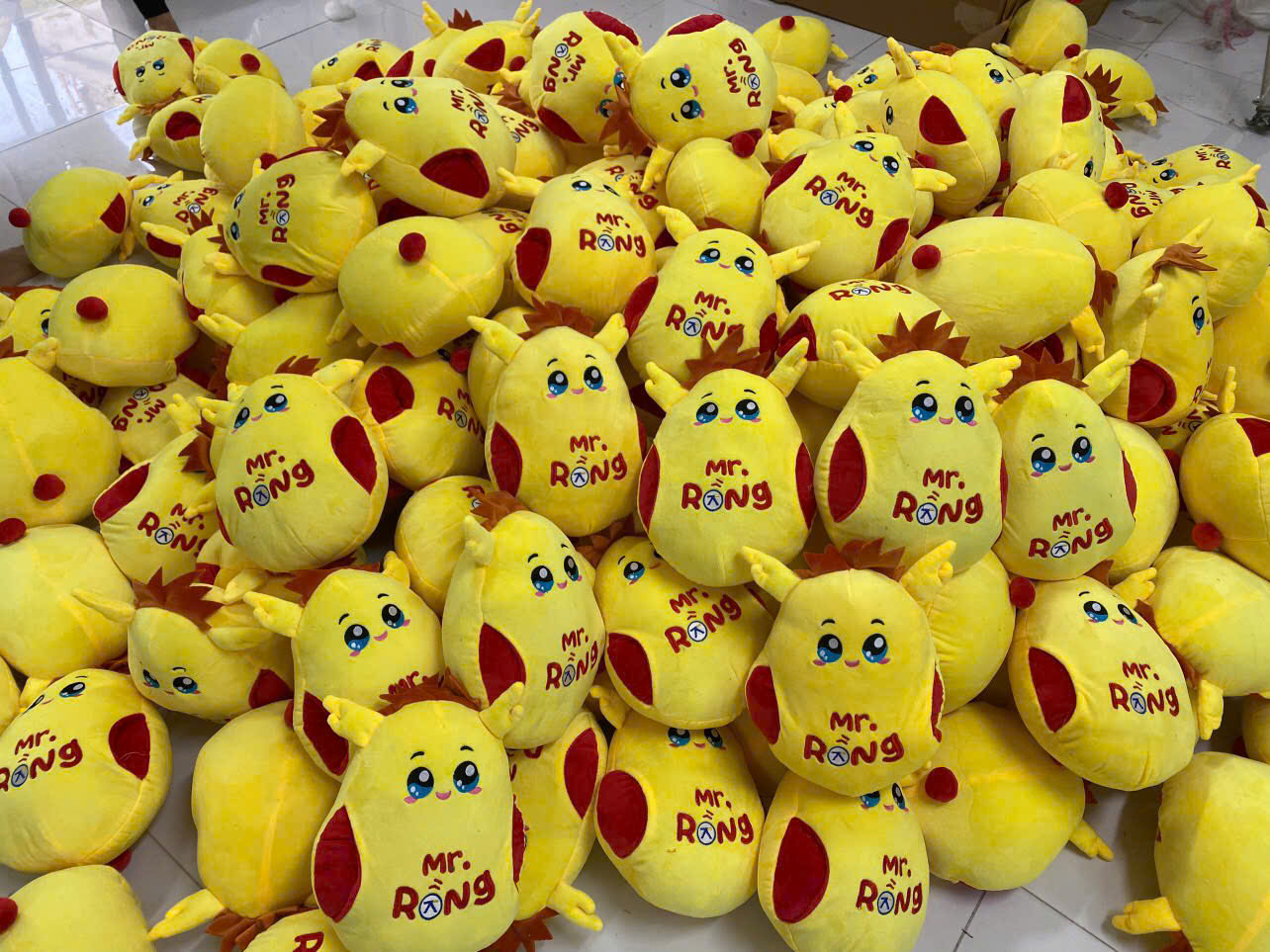 gấu bông thêu logo