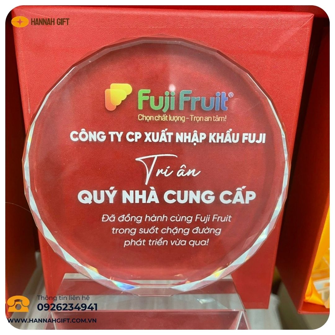 KỶ NIỆM CHƯƠNG VINH DANH – TÔN VINH GIÁ TRỊ, GHI DẤU THÀNH CÔNG