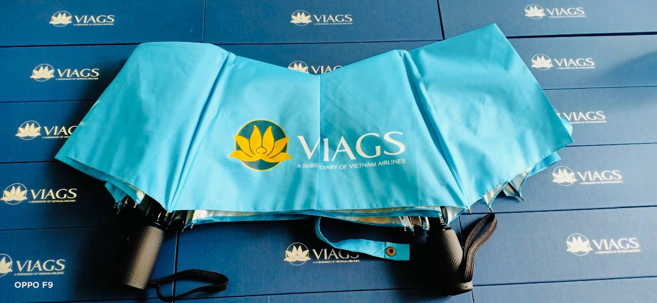 QUÀ TẶNG Ô DÙ IN LOGO – GIẢI PHÁP QUẢNG BÁ THƯƠNG HIỆU HIỆU QUẢ