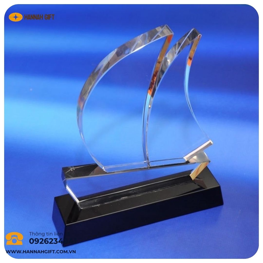 KỶ NIỆM CHƯƠNG VINH DANH – TÔN VINH GIÁ TRỊ, GHI DẤU THÀNH CÔNG