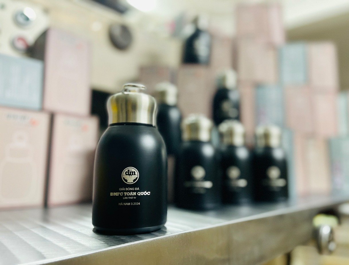 BÌNH GIỮ NHIỆT 350ML – NHỎ GỌN, TIỆN LỢI, ĐA NĂN