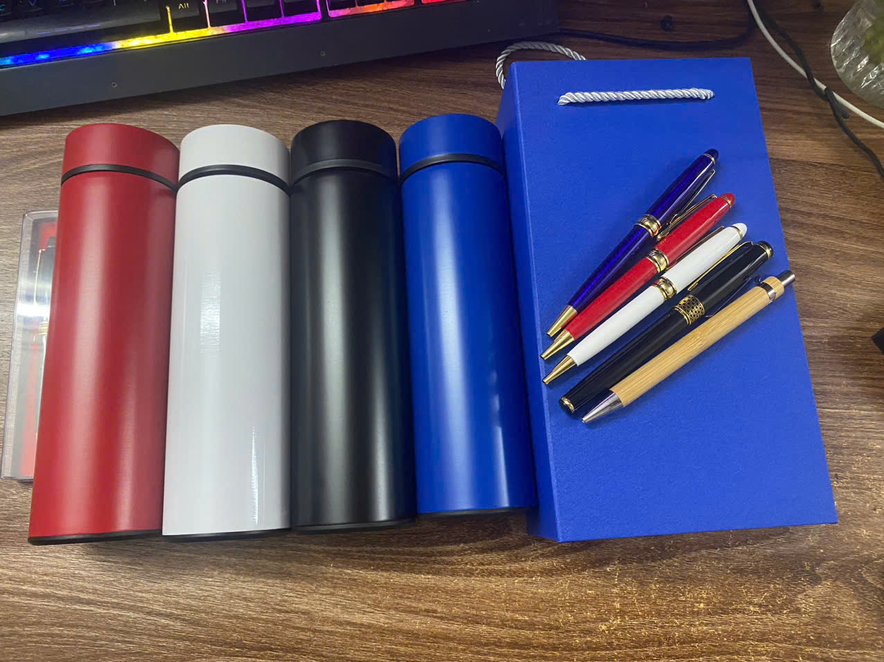 BÌNH GIỮ NHIỆT 500ML – NHỎ GỌN, TIỆN LỢI, ĐA NĂNG