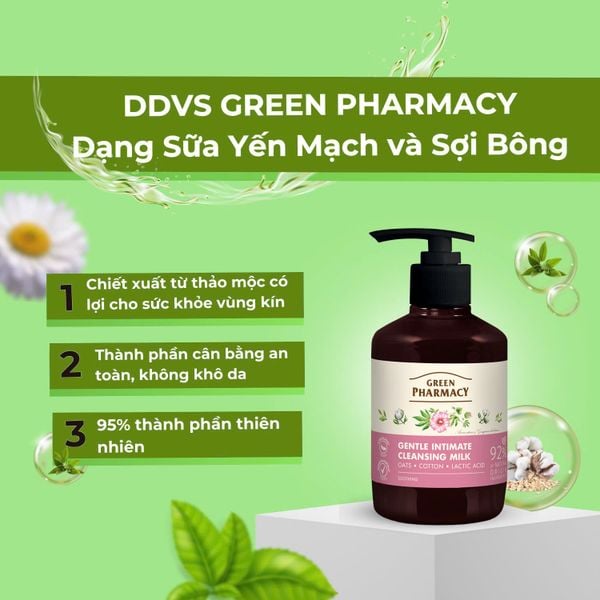 Dung dịch vệ sinh phụ nữ Green Pharmacy dạng sữa làm dịu da chiết xuất Yến mạch và Hạt bông 370ml